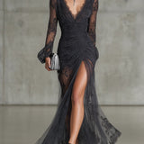 Laura | Mörkgrå lång rynkad spetsklänning