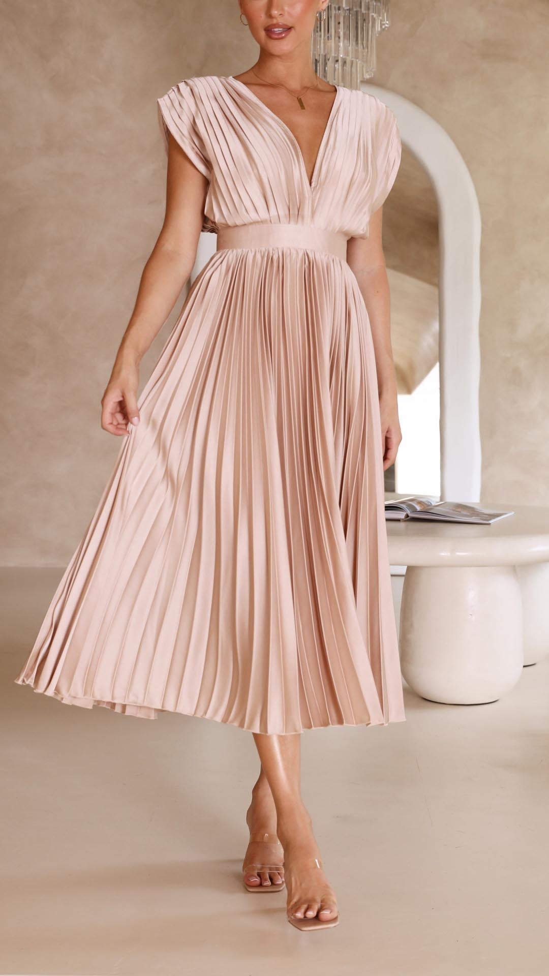 Sina | Elegant plisserad klänning