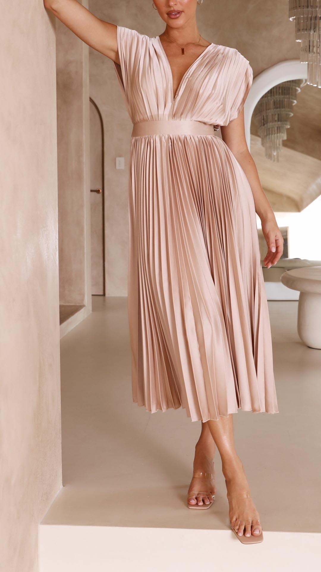 Sina | Elegant plisserad klänning