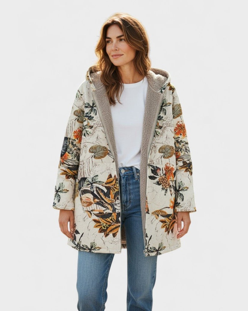 Elena | Bohemisk kappa i sherpa med huva och blommönster