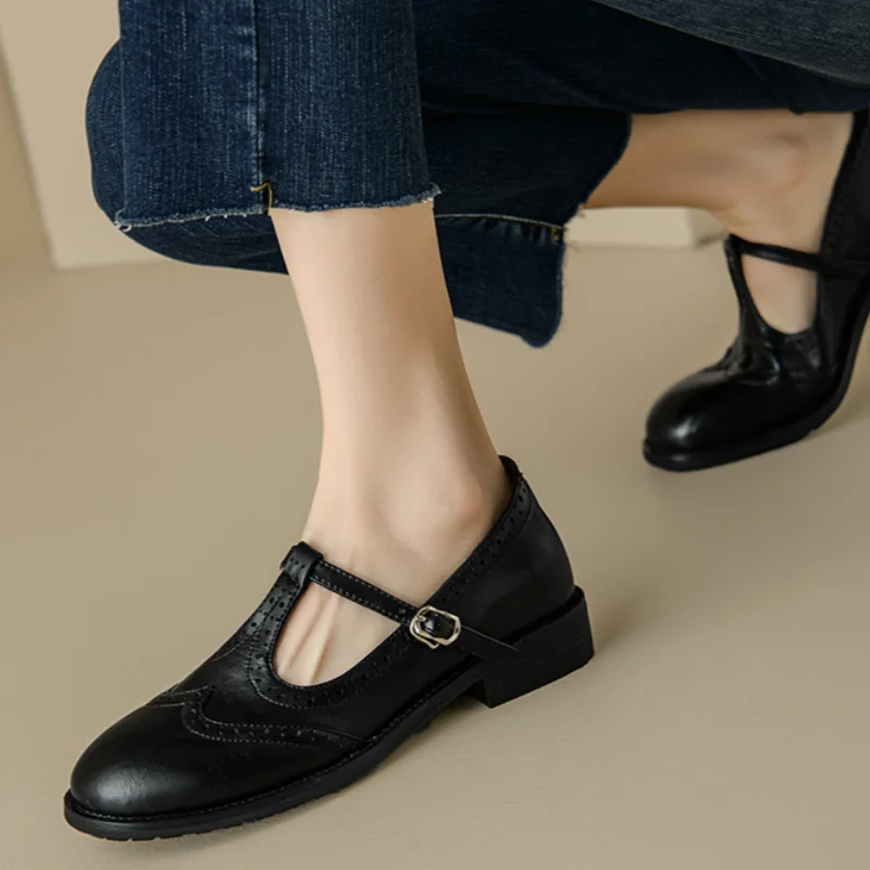 Selma | Eleganta damskor med T-rem