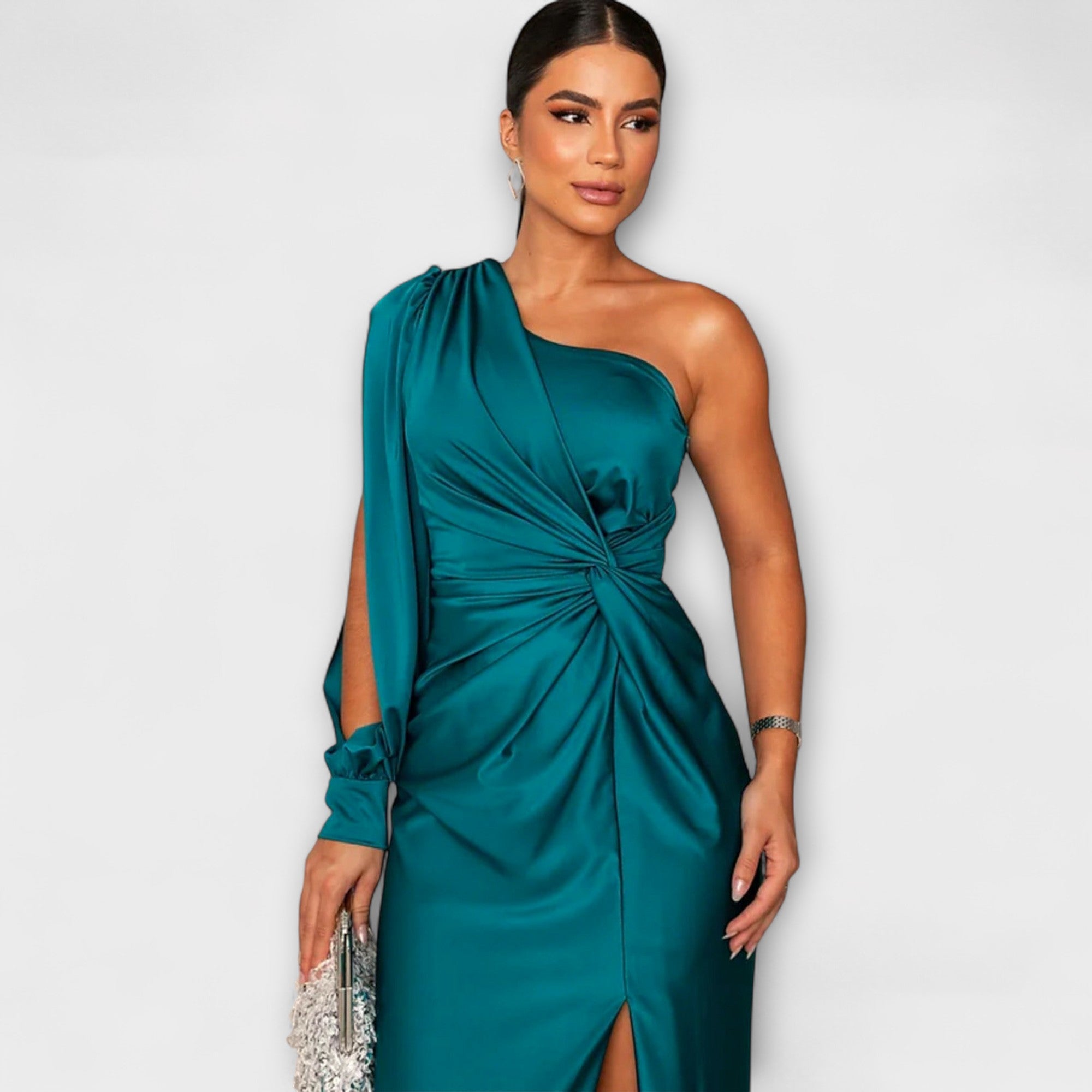 Roswitha | Elegant klänning med rund ringning