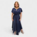 Maja | Klänning med draperad kjol
