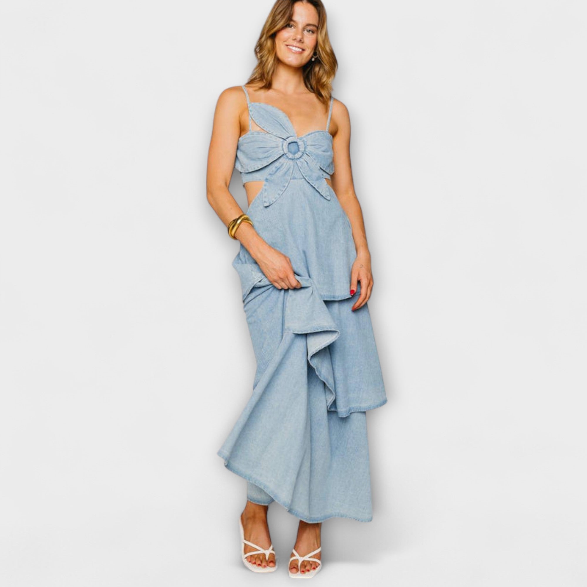Kristin | Maxiklänning i denim med 3D-blommor