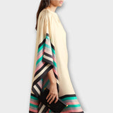 Annemarie | Vid kaftan med geometriskt mönster