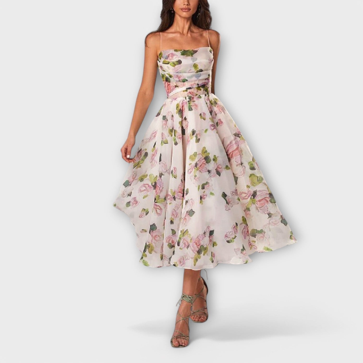 Ute | Elegant midiklänning i chiffong