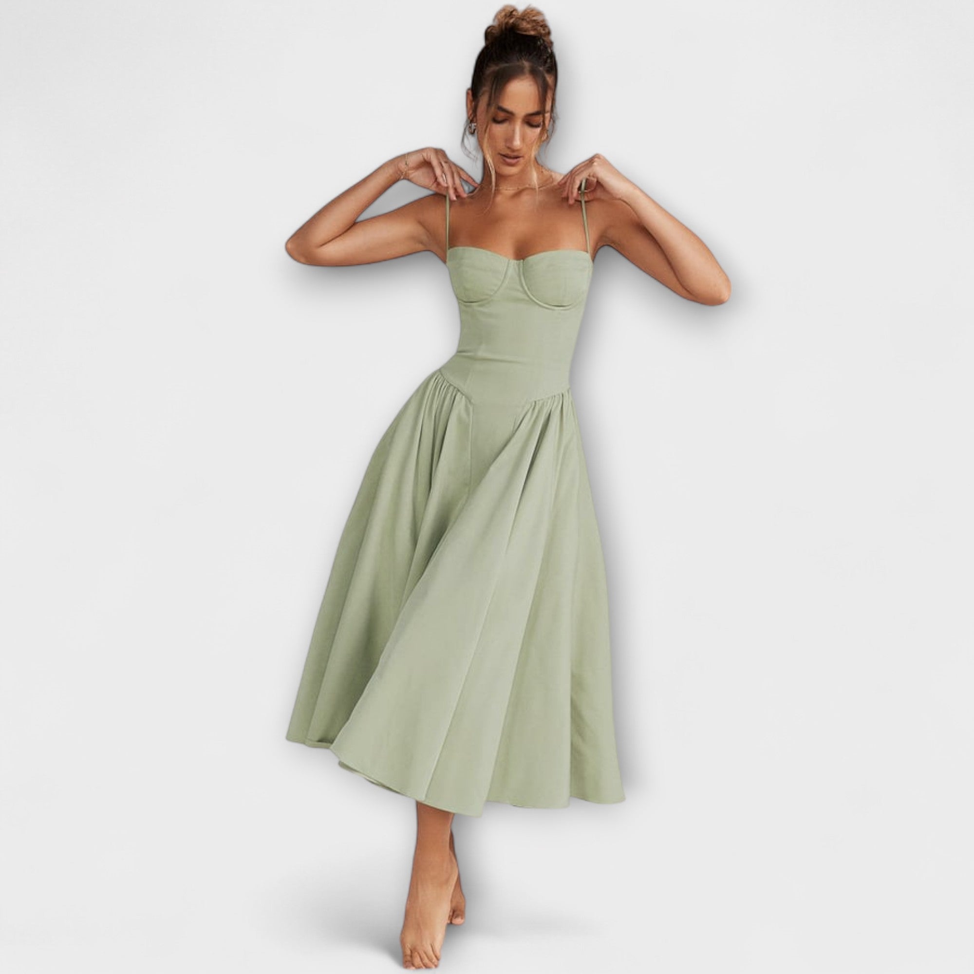 Caroline | Elegant ärmlös korsettklänning