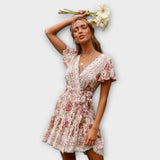 Linda | Kort blommig klänning