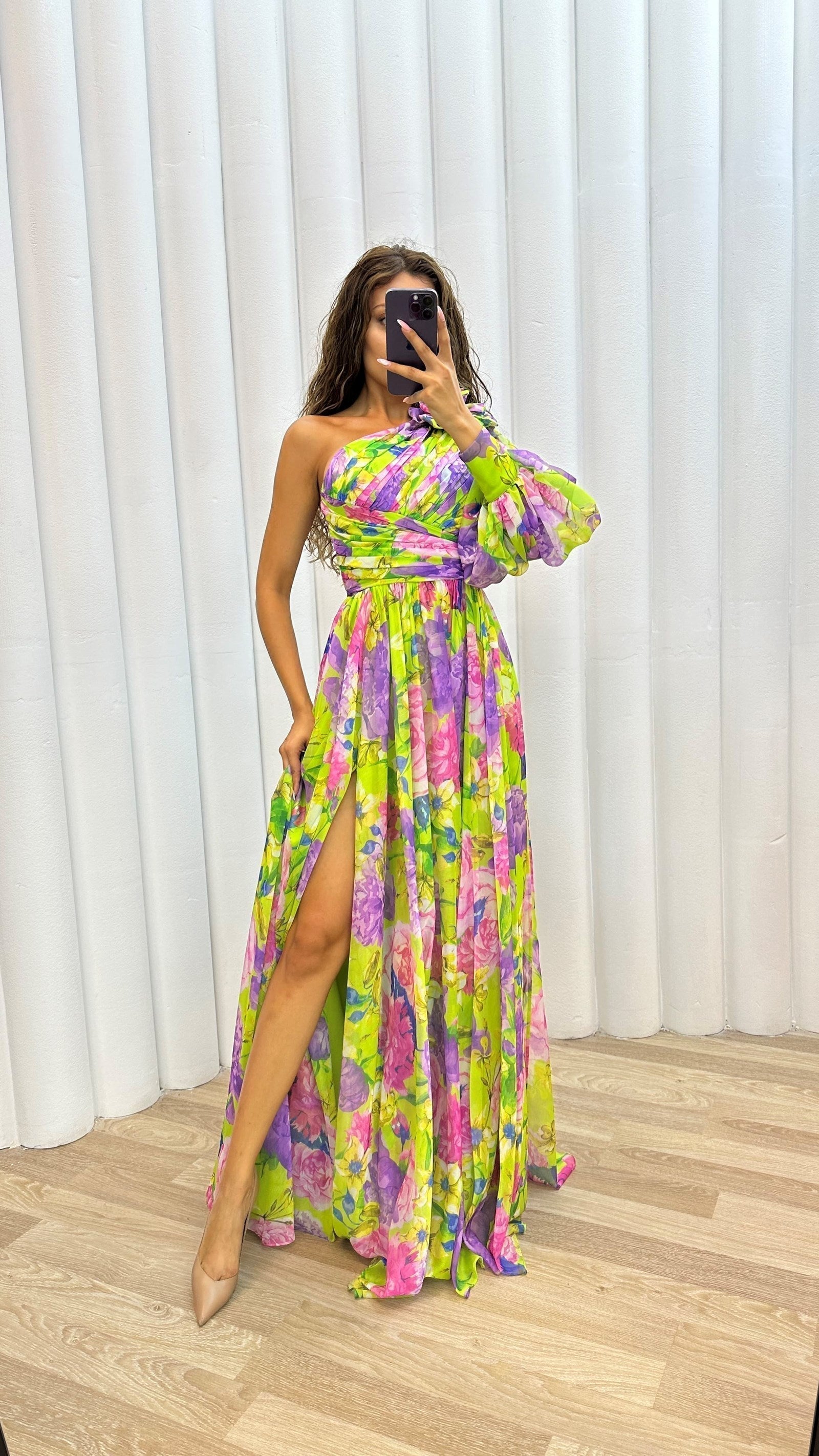 Ingrid | Elegant följsam klänning