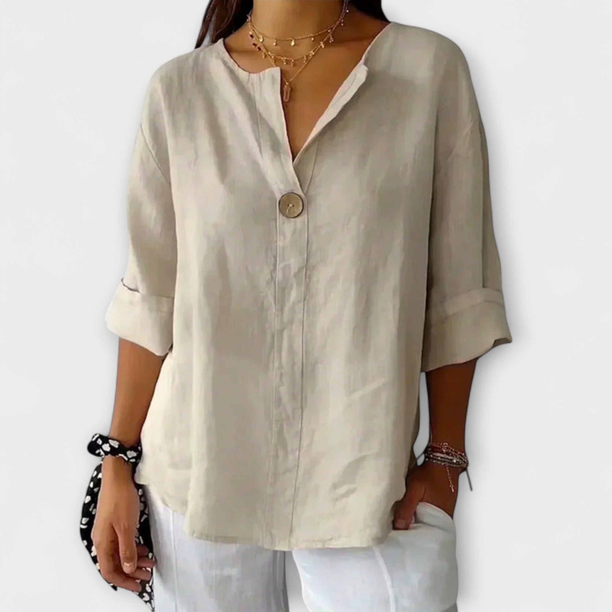 Maya | Elegant blus med V-ringning