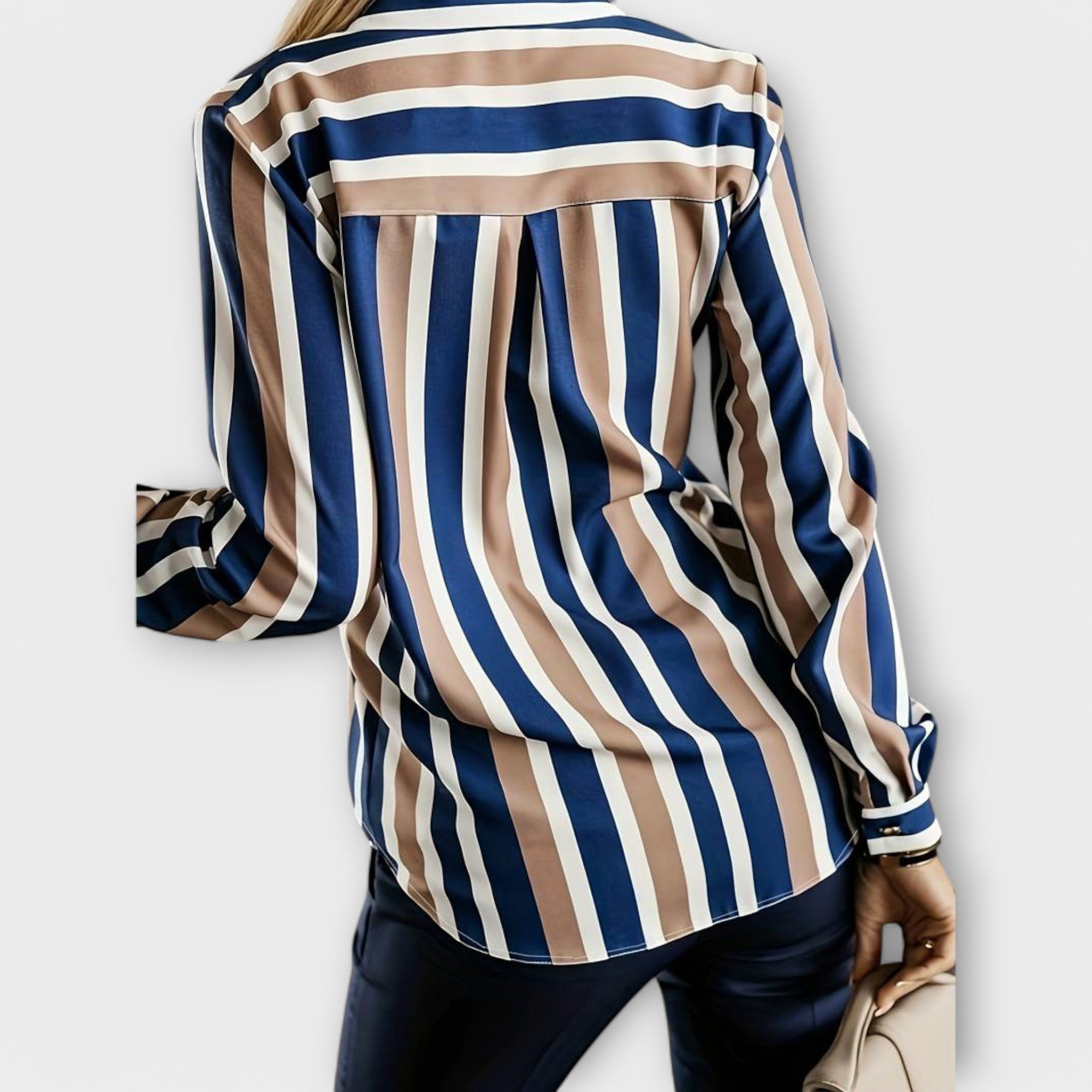 Ingrid | Ledig randig blus
