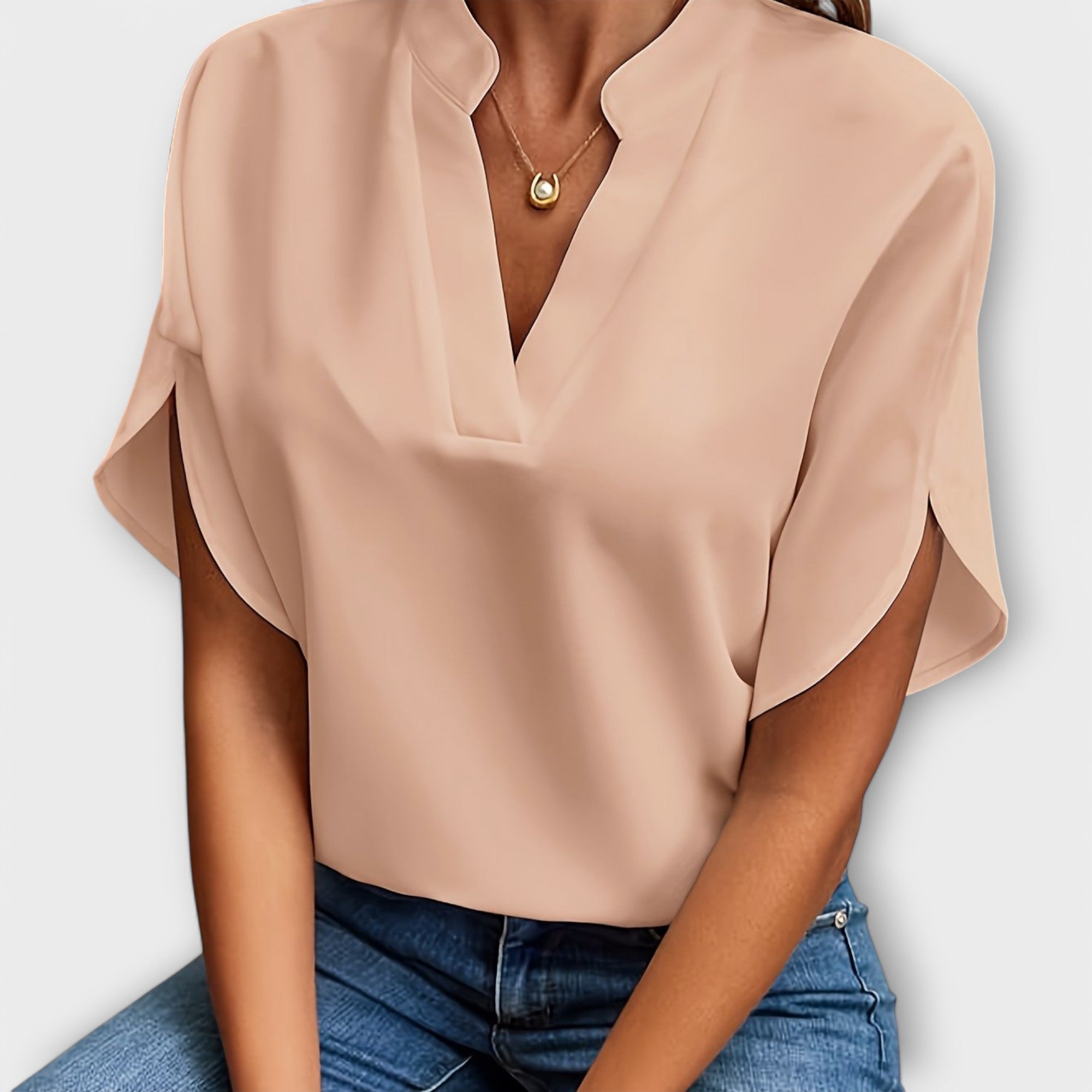 Luisa | Elegant och lätt blus