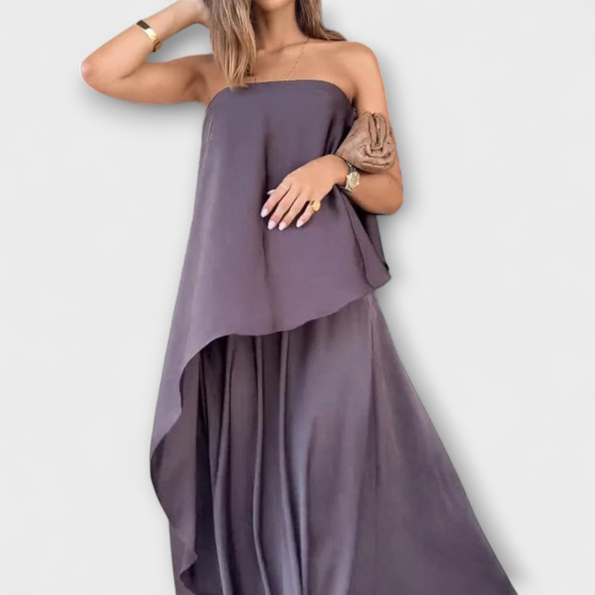 Marlene | Bandeau-topp och chic ärmlös kjol
