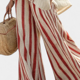 Thea | Elegant set med röda ränder