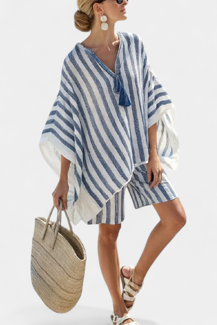 Edith | Randigt set med blus och shorts