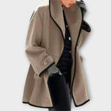 Martina | Elegant trenchcoat med kontrastdetaljer