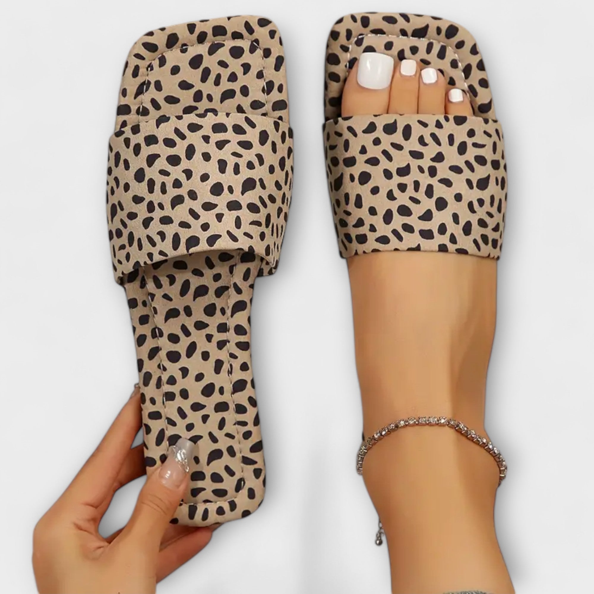 Lina | Platta leopardmönstrade slip-ins