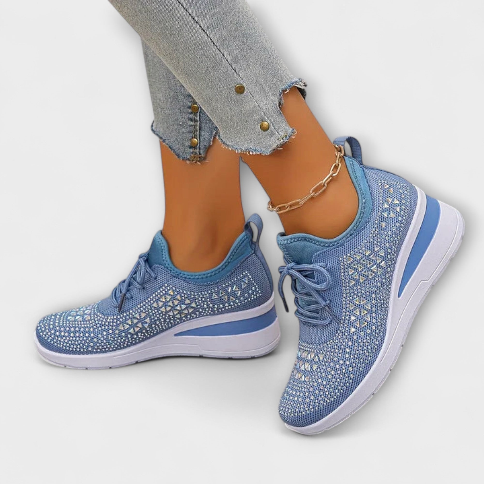 Edeltraud | Skimrande sneakers med strass