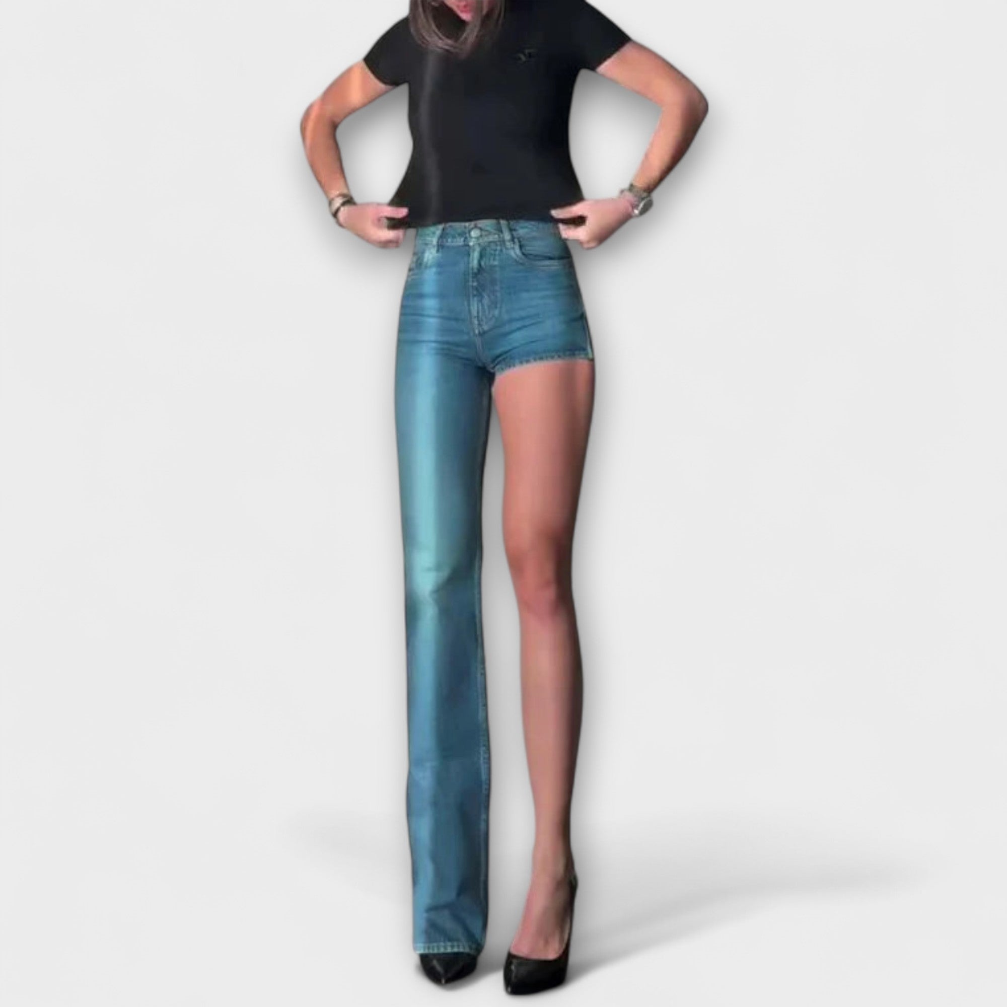 Selina | Asymmetriska denimshorts med axelrem