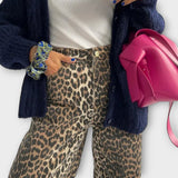 Maya | Leopardmönstrade jeans i vintagestil