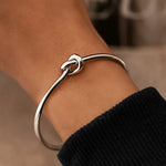 Frederike | Justerbart armband med knut i vintagestil