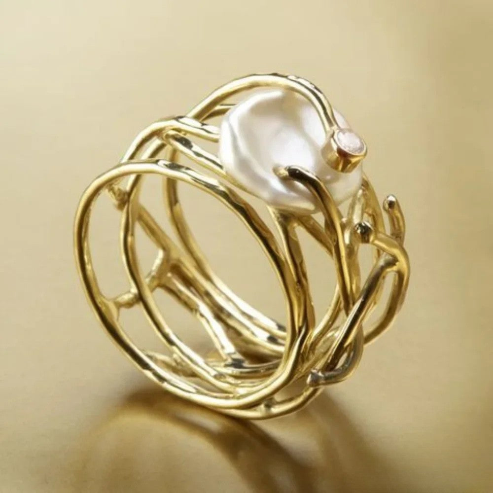 Rosalie | Smal ring med pärla i antik stil