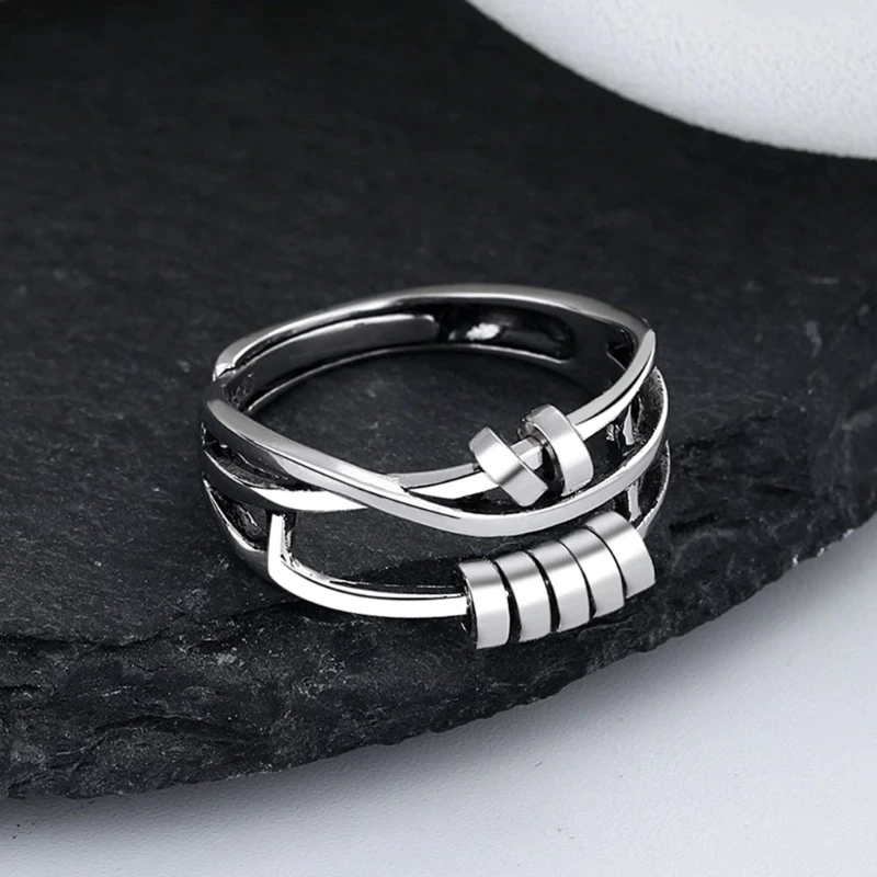 Amalia | Elegant snurrbar ring