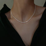 Kira | Elegant halsband vid nyckelbenet