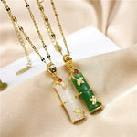 Laura | Halsband med jadeamulett