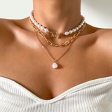 Martina | Pärlhalsband i flera lager med vintagestil