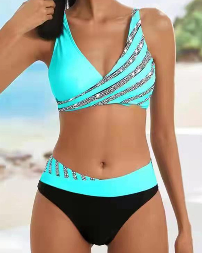 Maria | Mönstrad bikini i varma färger