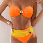 Gretchen | Bikini med gyllene dekorationer