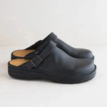 Annette | Lediga slip-on-skor med justerbar rem