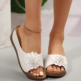 Ella | Sandaler med tredimensionella blommor