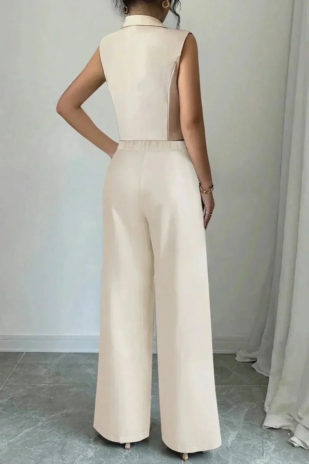 Mona | Beige set med väst