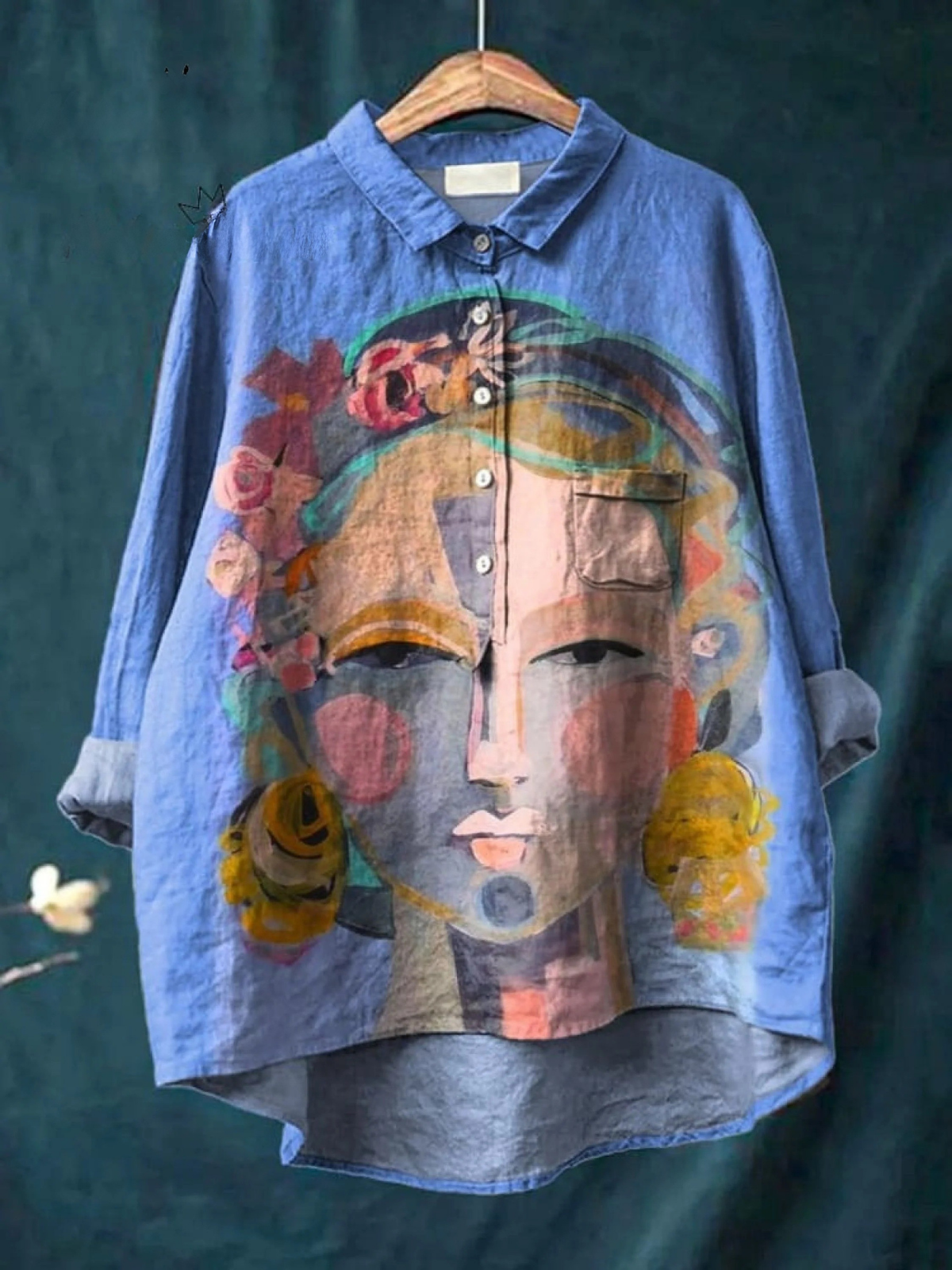 Elena | T-shirt med Fridaporträtt i oljemålningsstil